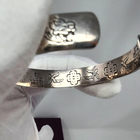 Gucci Blind For Love Silver Cuff Bracelet - Picture 9 of 17